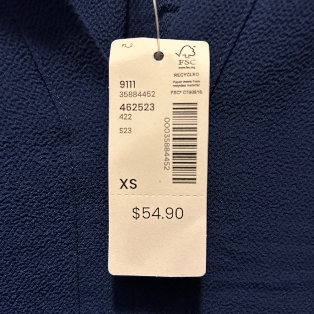 blouse - Picture 3 of 3
